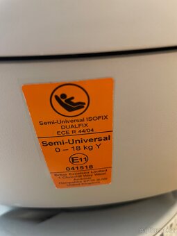Dětská otočná sedačka Britax Römer Dualfix - 7