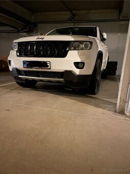 Jeep Grand Cherokee WK2 - 7
