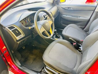 HYUNDAI i 20 1.2 i BENZÍN NAJETO JEN 99 TIS KM - 7