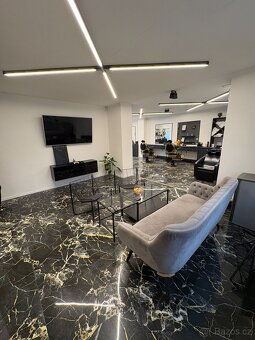 Prodej zavedeného barbershopu - 7