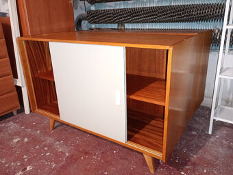 Komoda Jiroutek,šoupačka barevná,3ks - 7