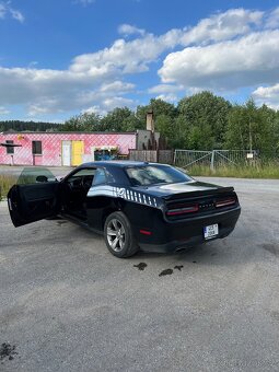 Prodám Dodge Challenger 3.6 SXT - 7