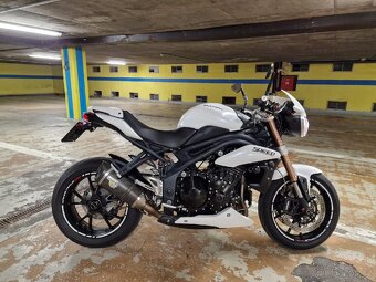 Triumph Triple Speed 1050 - 7