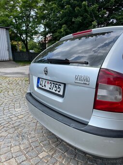 Škoda Octavia 2 2.0 TDI - 7