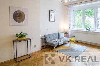 Prodej družtevního bytu 1+1 (32 m2), Terronská 959/63, Praha - 7
