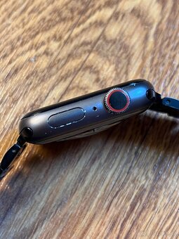 Apple Watch Series 4 44mm - 7