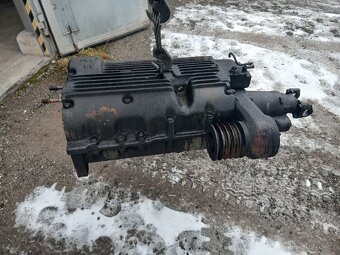 TATRA 148 HLAVNÍ PŘEVODOVKA - 7