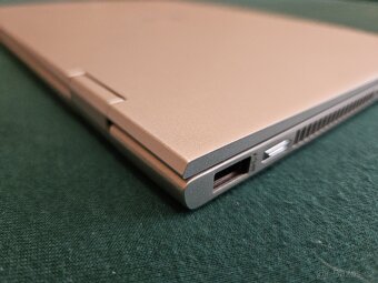Prémiový HP EliteBook x360 830 G6 – Elegantní kovový - 7