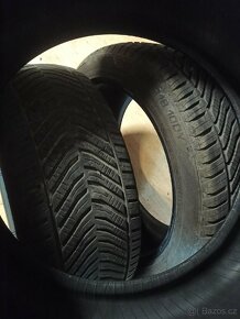 Pneumatiky 245/45 R 18,celoroční - 7