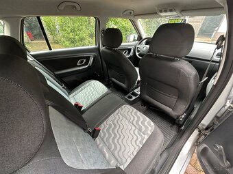 Škoda Fabia 2 1.4 16V najeto 166tis - 7
