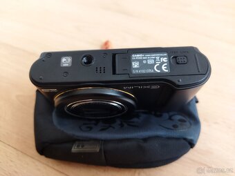 CASIO EXILIM FH 100 - 7