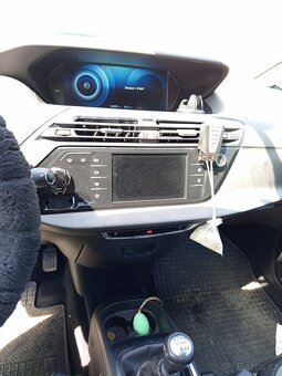 Prodám Citroena C4 Grand Picasso 1.2 turbo 140tkm - 7