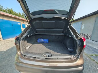 Nissan Qashqai 1,2 85kW, N-Connecta 1 MAJ, ČR. - 7