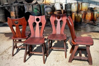 Masivní stůl a 4 židle po renovaci - 7