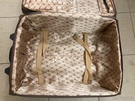 Cestovní kufr (s rozměry kabinového zavazadla) - 7