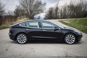Tesla 3 Long Range 75 kWh, Premium Audio, 4x4, odpočet - 7