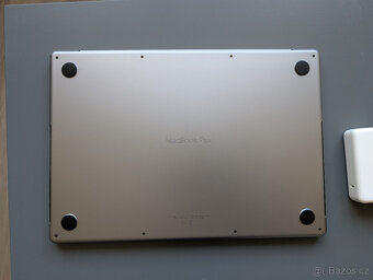MacBook Pro M1 Max 16", 32GB, 1TB, 10 CPU, 32 GPU, US keys - 7