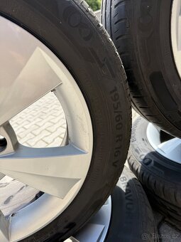 ALU KOLA VW 5X112 R16 + LETNI PNEU 1965/60 R16 - 7
