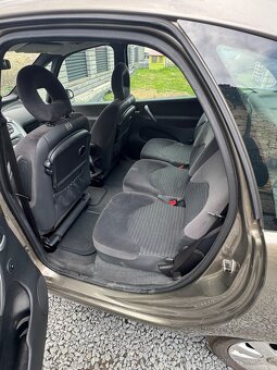 Citroen Xsara picasso 1,6hdi 80kw - 7