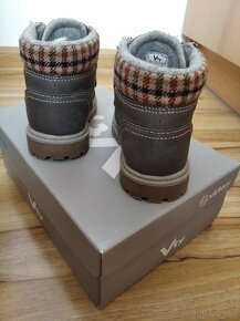 dětské zimní boty vel. 21, zn. Vty - 7
