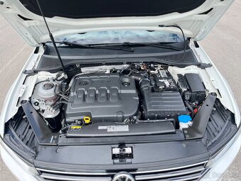 VW Passat 2.0TDI DSG 2019 - navi, nová STK a rozvody - 7