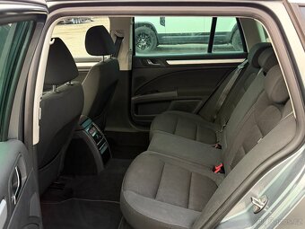 Škoda Superb 2.0TDi 125kW bi-xenon, tažné, nová STK, rozvody - 7