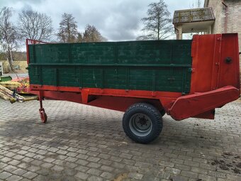 Rozmetadlo hnoje 6,5t - 7