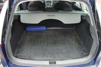 Ford Focus Combi 1.6i 16V 74kw/2011/ČR/klima - 7