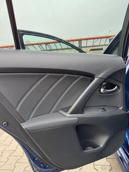 Avensis - 7