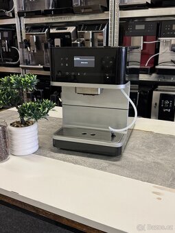 Kávovar Miele CM 6100 - 7