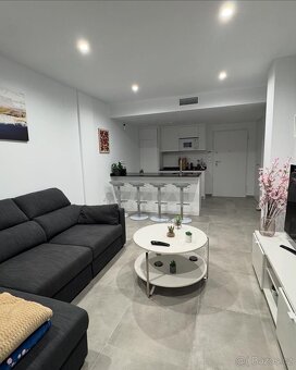 PRONÁJEM LUXUSNÍHO APARTMÁNU VE ŠPANĚLSKU - 7