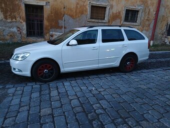 Škoda Octavia  2 1.6 77kw - 7