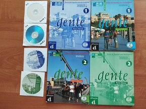 Španělština: gramatiky, mapy, turistické materiály aj. - 7