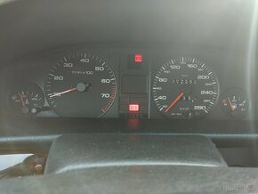 Audi 100 C4 Avant 2.6 V6 - 7