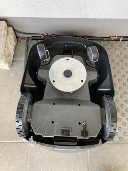 robotická sekačka Husqvarna Automower 440 - 7