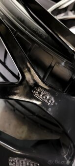 Audi A6: C8, 20' alu disky,černé, letní pneu, nové - 7