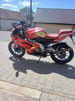 Aprilia RS 125 2T - 7