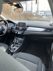 BMW 218i Active Tourer - 7