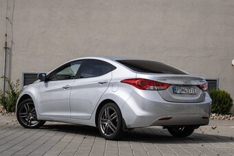 Hyundai Elantra 1.6i /aj na splátky/ - 7