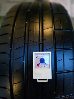 Hezká kompletní letní sada pneu Pirelli 235/35/19 - 7