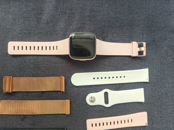 Fitbit Versa 2 (NFC) - rose gold - použité - 7
