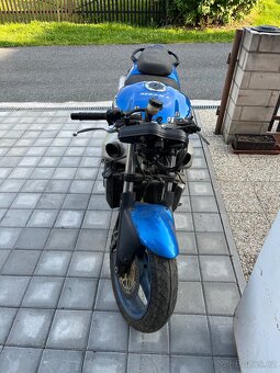 Kawasaki ZX9R r.v.98 - 7