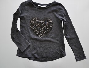 Tričko srdíčko H&M – vel. 122/128 - 7