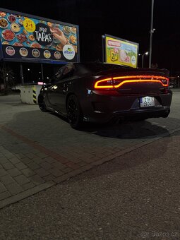 Dodge charger srt - 7