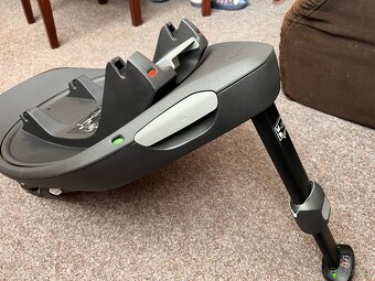 Cybex cloud G i-size + cybex Base - 7