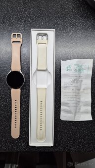Samsung galaxy watch 4 44mm Silver - 7
