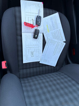 Škoda Octavia 1.6i TOUR combi,STK do 3/2028 - 7