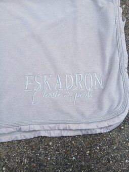 Eskadron odpocovaci deka - 7