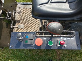 Malotraktor, sklápěč, 4 rychlostní... - 7