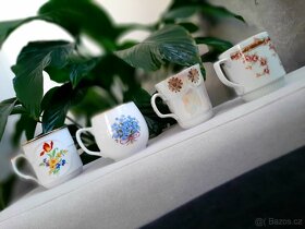 Zdobené, porcelánové hrníčky.. - 7